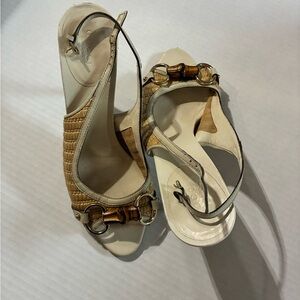 Gucci Tan and Cream Women's Sandals